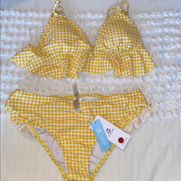 cupshe yellow gingham ruffle bikini